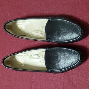 SAS Women's Simplify Loafer Black Size 8S